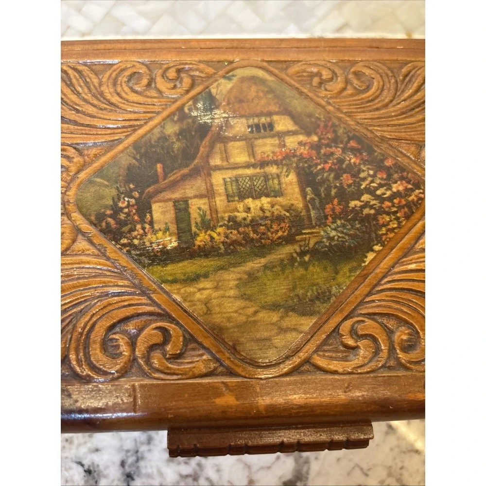 Vintage carved top mini Chest‎ Trinket Box Cottage Flowers Letters Trinkets